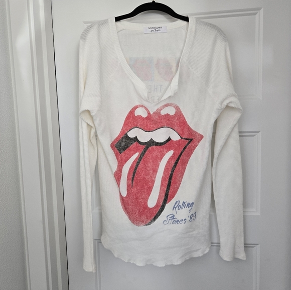 Daydreamer Tops - NWOT!!Daydreamer For Free People White Rolling Stones Concert Waffle Top. Size S